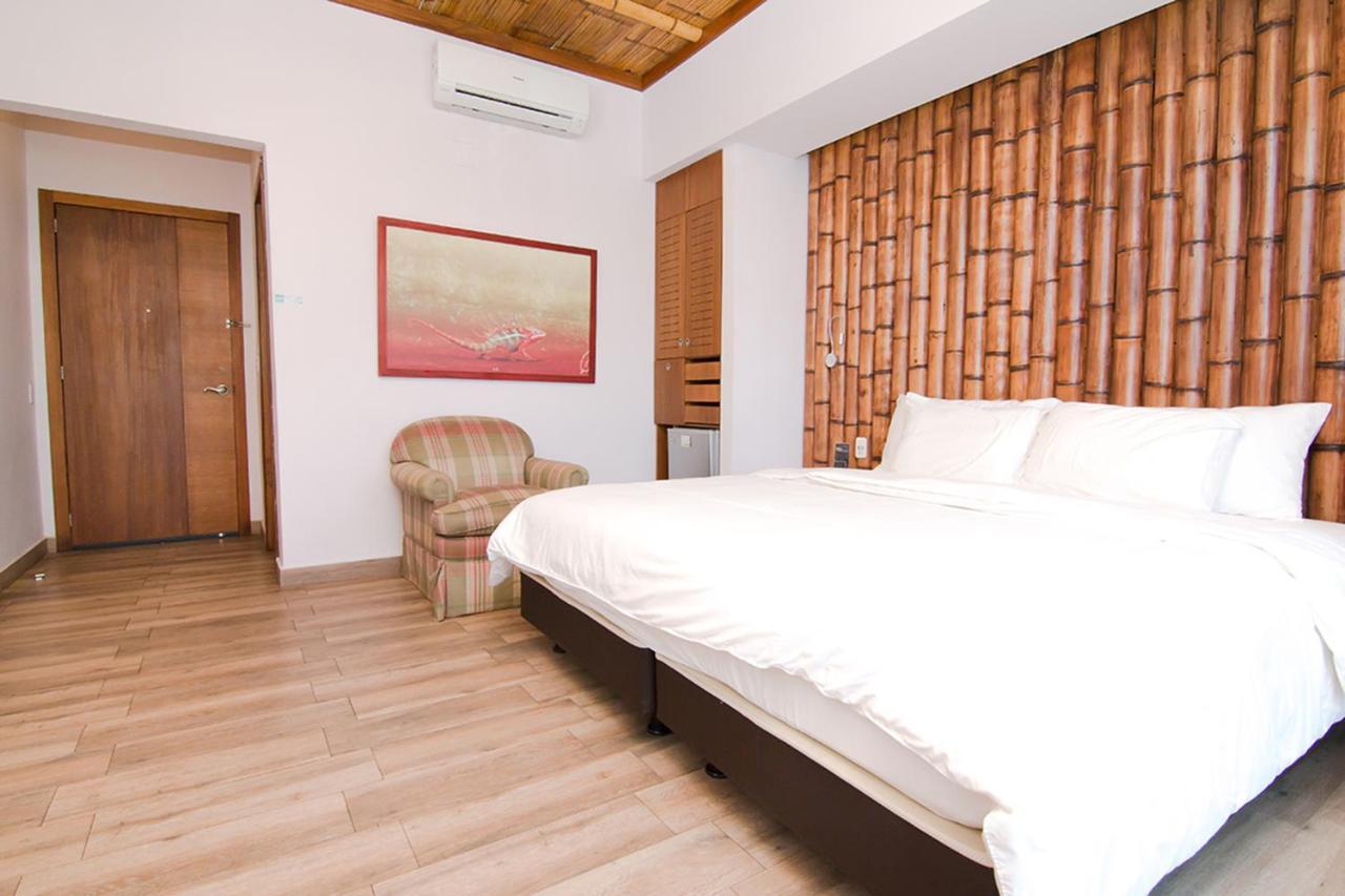 Nativa Bambu Ecolodge Montañita Kültér fotó
