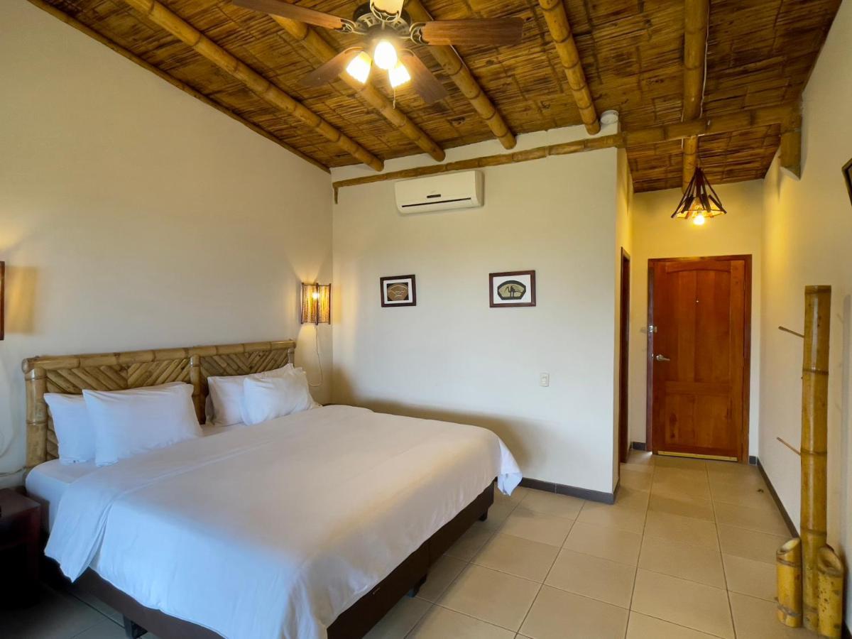 Nativa Bambu Ecolodge Montañita Kültér fotó